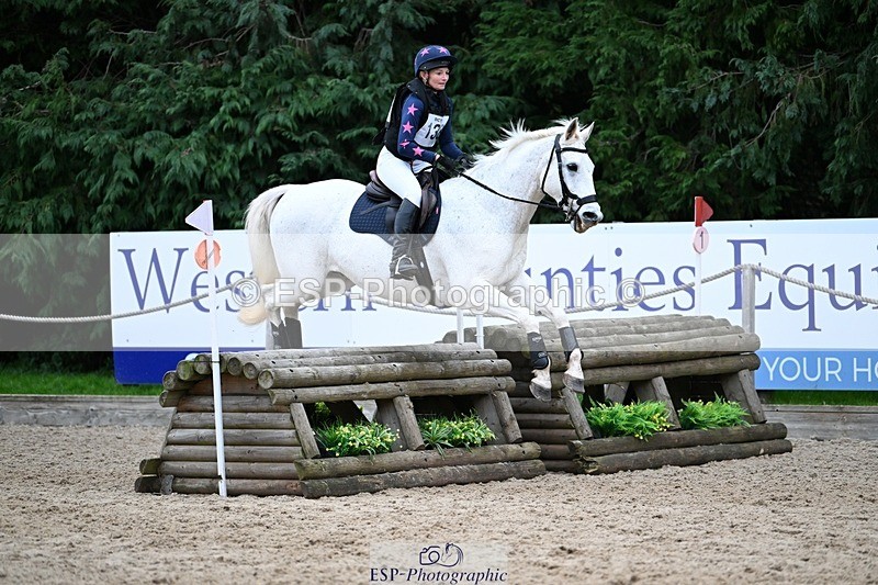 241116-142203-01958 - Cls 3 90-95cm