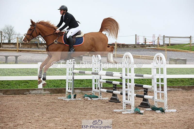 231112A-125542-04266 - Cls 19 Snr 1.05m Open