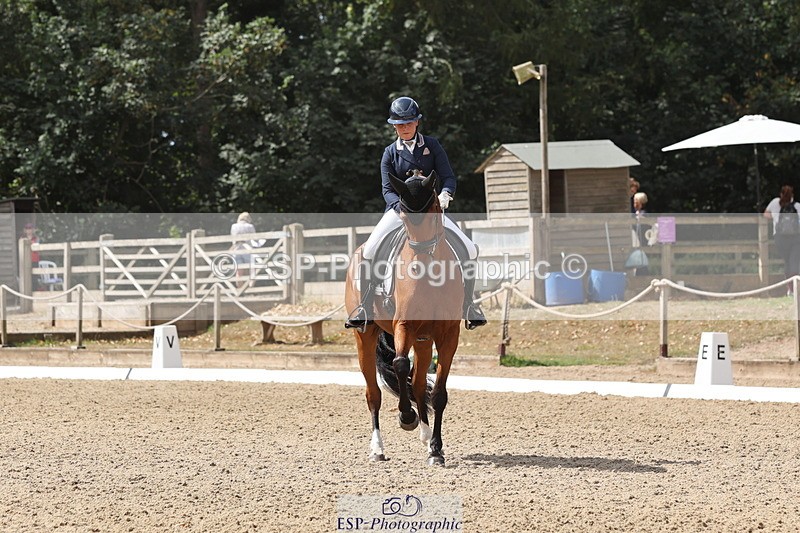 250809A-114105-02832 - 071-Abbie.NewburySeagry.Viceroy