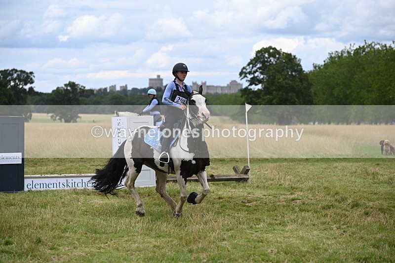 WJ6_5729 - Time at Jump 14:42 to 15:23