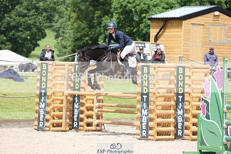 240615-115853-01170 - Cls 3 Snr 1.05m Open