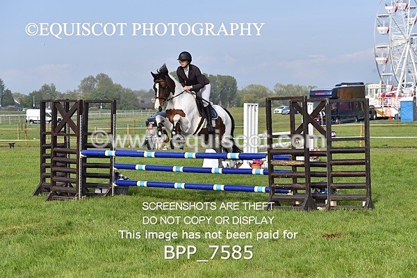 BPP_7585 - CLASS 6 Nisbets Fresh From The Farm & The Golf Inn 1.00m Amateur Championship