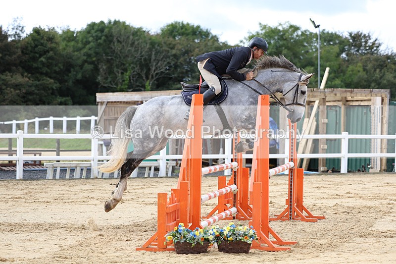 3E7A2187 - Class 4: Senior British Novice/90cm open