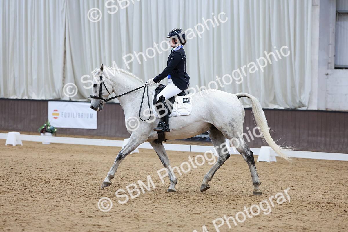 SBM_009890 - Class 6b - Novice 6 - 12.40-13.43