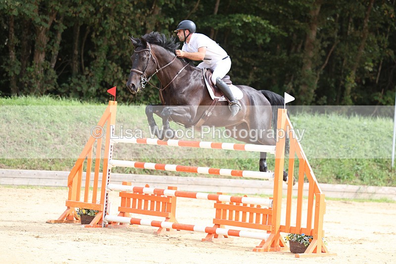 3E7A4530 - Class 9: Senior 1.30m open