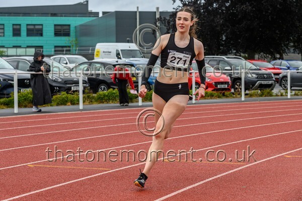 ComMast25-912172 - Track Female Set Two