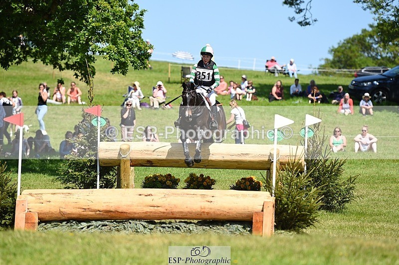 230527-143504-10132 - 351-TRINITY_CAVALIER-Henrietta_Horsley-gubbins-XC