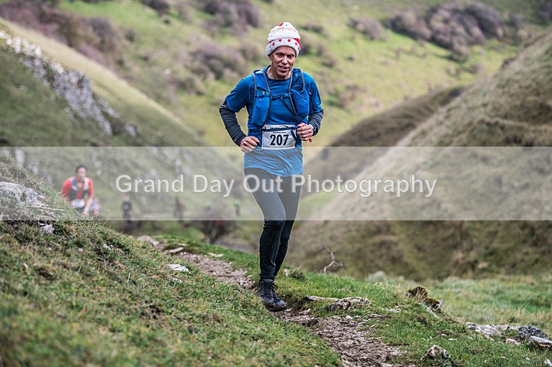 Litton-606 - Litton Christmas Cracker Fell Race (Limestone Series) Sunday 14th December 2025