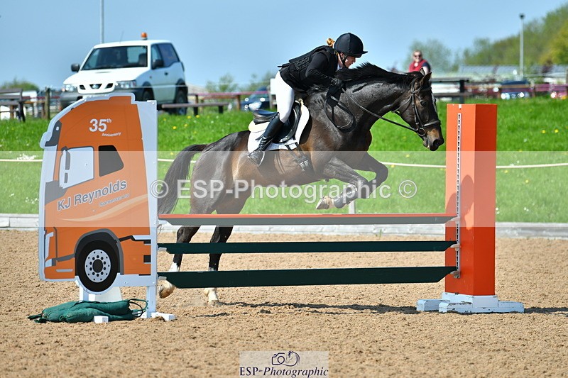 230513A-153559-01764 - Cls 40 Club 90cm