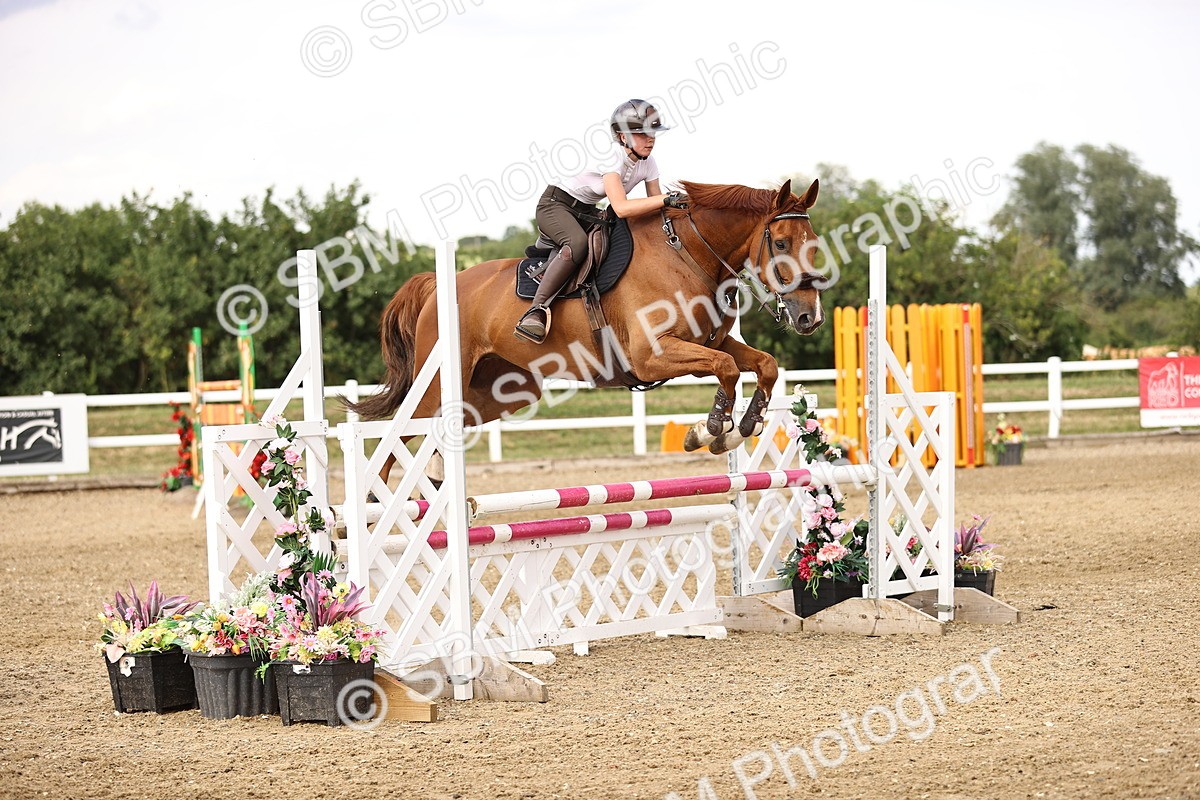 SBM_002419 - Class 18 - Ariat Senior British Novice- 90cm Open