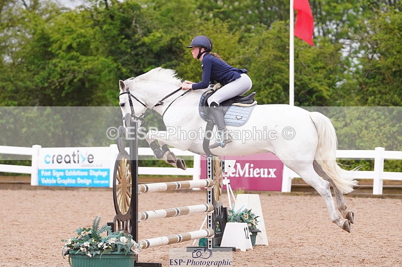 240505A-133236-06095 - Cls 18 & 19 Club & Schools 90cm