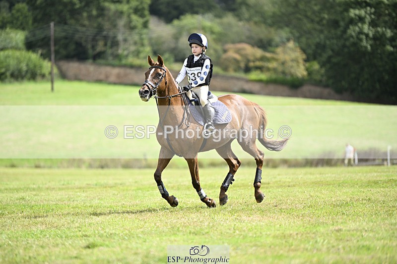 240825X-114548-32595 - 70cm XC 11.00 to 12.00