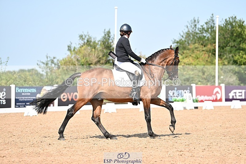 250816-122713-04258 - 105-Danielle.ThackrayTrevoulter.Mega.Mix.Two