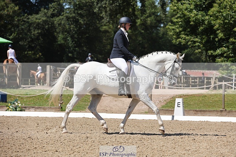 240719-114201-01467 - 156-Jessica_Perry-Silver_Secret