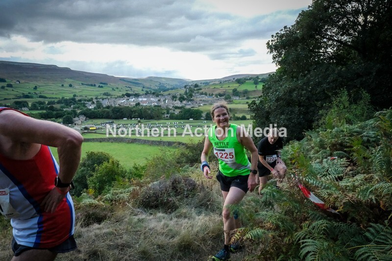 DSCF5192 - Reeth Fell race seniors