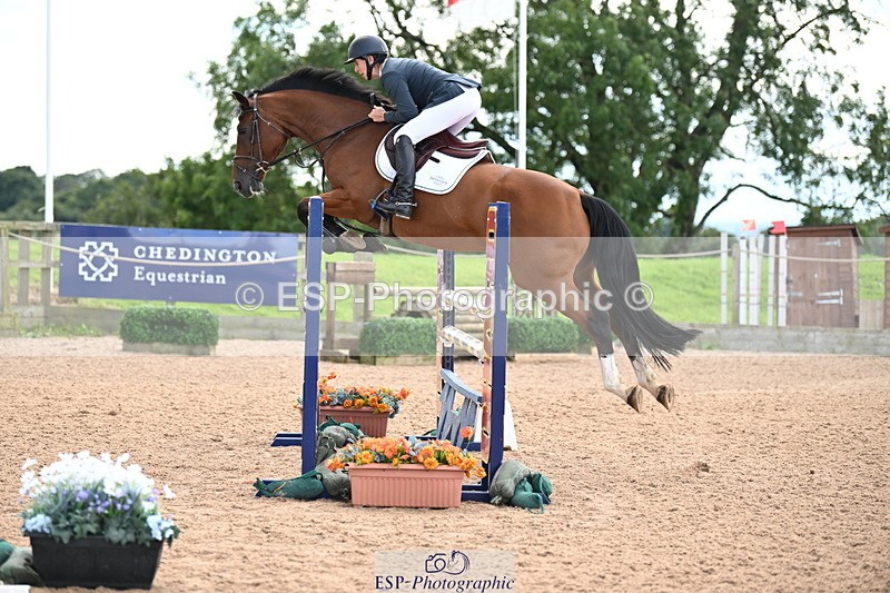 240912A-124201-01529 - Cls 3 Snr Foxhunter