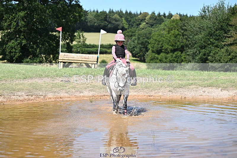 240729B-145920-02918 - Abbie's Group XC