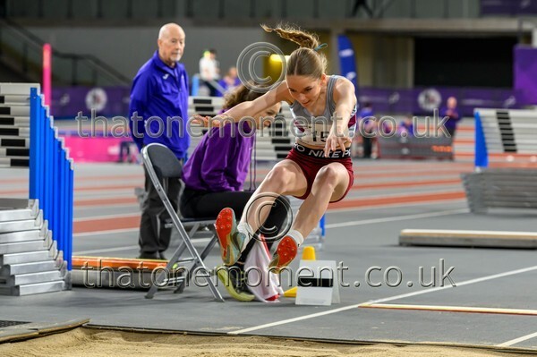 Age26SAT-914293 - Field Female