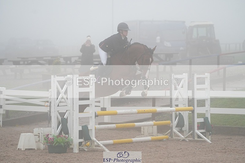 251003-101910-00030 - Cls 6 British Novice and 90cm