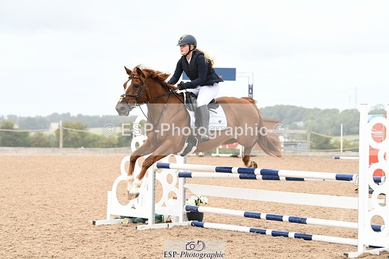 250807-113758-00720 - 1m Round 1