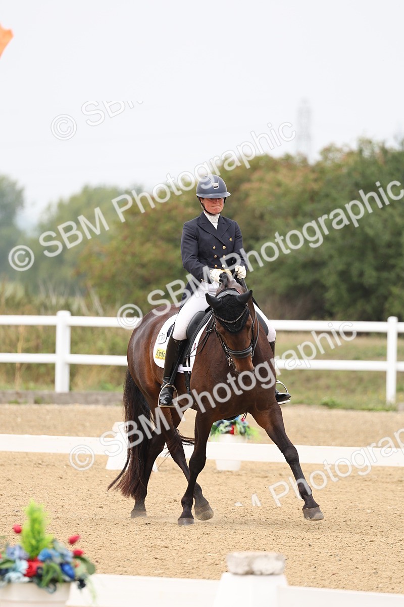 SBM_006990 - Class 9 - FEI INT I - 13.37-14.33