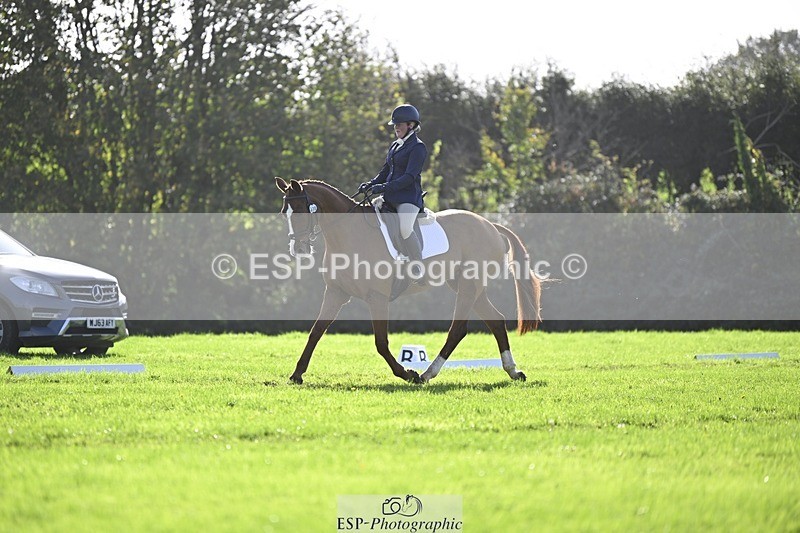 241025-114831-06924 - 370-Emma.Tamblyn-COOL.JET.II