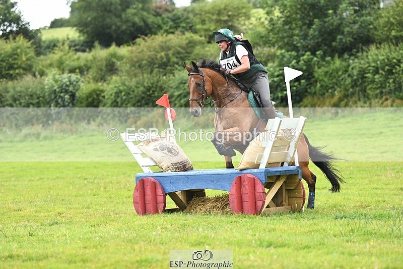 240630-152950-02576 - 704-Juliette_Huckstep-Olly_Murs