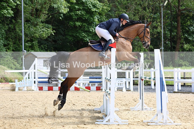 3E7A1187 - Class 14: Senior 1.15m Open