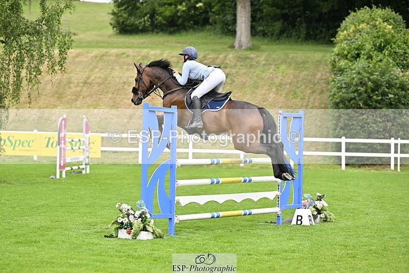 250613A-115307-00810 - Cls 2 Snr 1.15m Members Cup