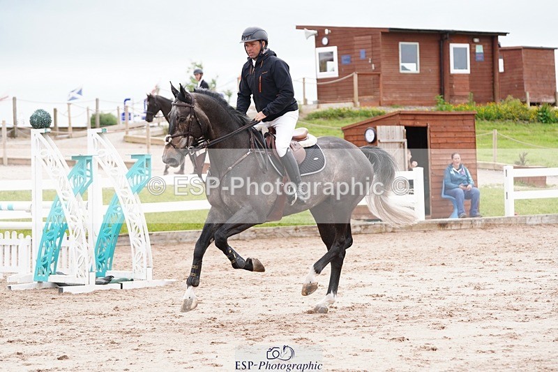 250524-111216-06332 - Cls 21 A&B Snr Disco & 1.00m Open