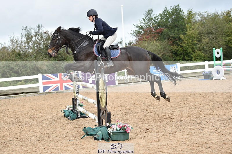 231013A-125800-01666 - Cls 3 1.05m Amateur Quali