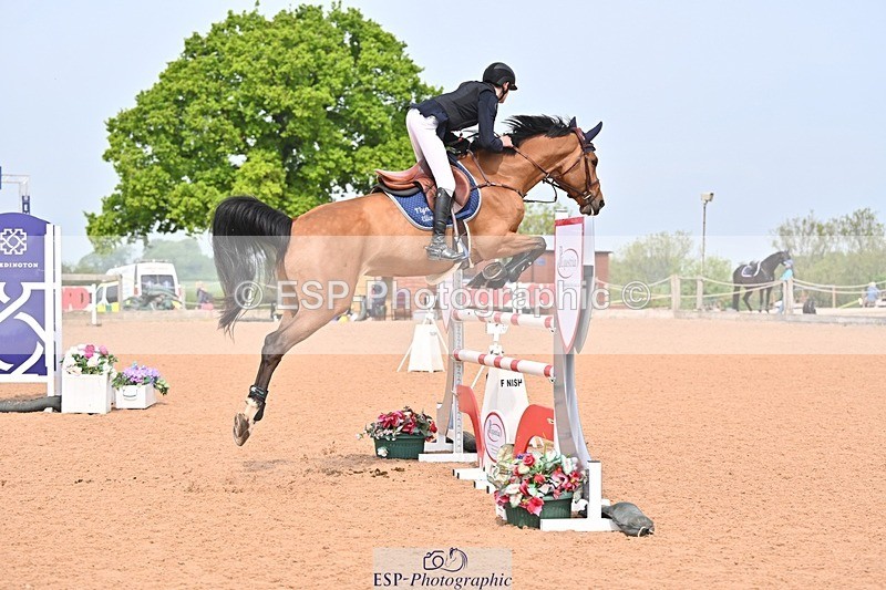 260509-105600-01744 - Cls 26a Snr Foxhunter