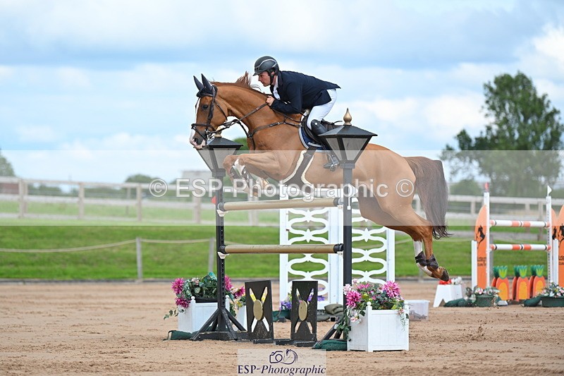 230721A-155432-07493 - Cls 10, 2 Star Big 1.45m Start to break