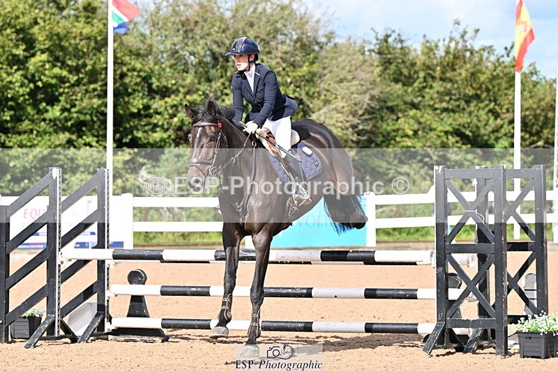 240912A-112303-01171 - Cls 9 Snr Discovery and 1m Open