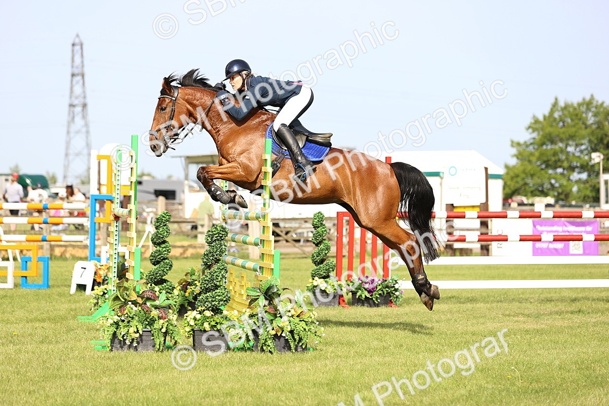 SBM_01257 - Class 200 - Martin Grant Homes Welcome Stakes 1.25m Open