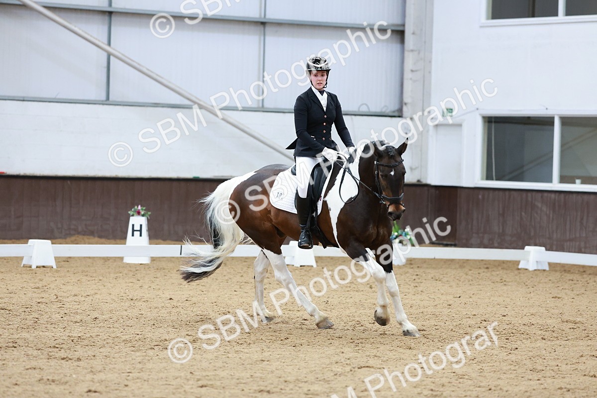 SBM_008820 - Class 6b - Novice 6 - 11.02-12.19