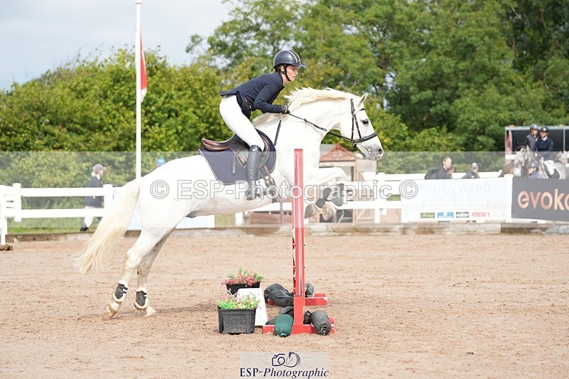 250731-103449-01403 - Cls 08  85cm Nat Am Qual