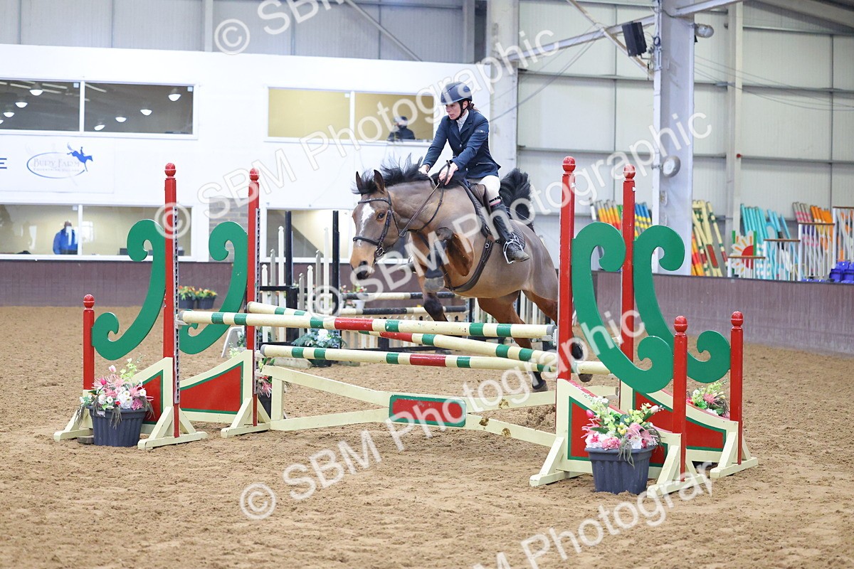 SBM_008281 - Class 21 - Nupafeed Supplements Senior Discovery/ 1m Open - First Round (1.00m)