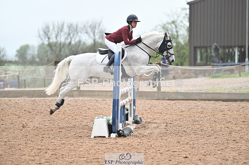 240505A-114911-05004 - Cls 3  Pony Discovery & 90cm Open
