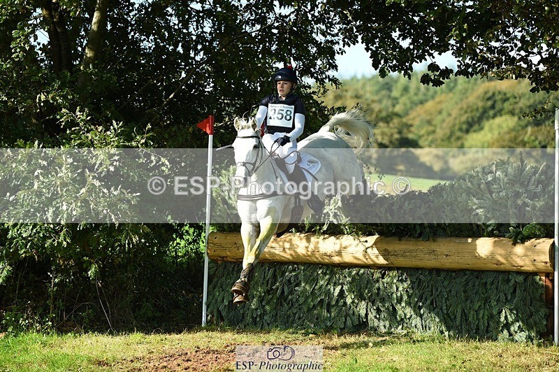 231022-114152-25906 - 258-NOBBER.TADA-Olivia.Mathieson-XC