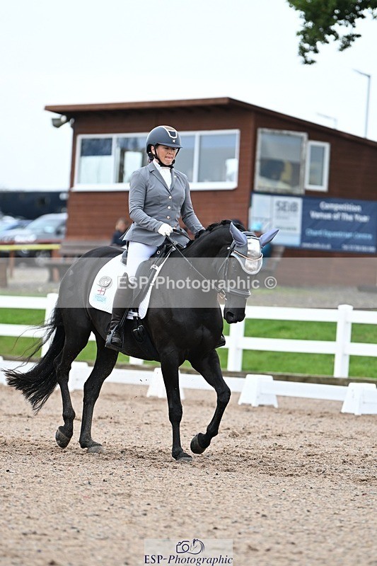 250907-120829-08228 - 011-Lee-Anne.PineMay.diamond