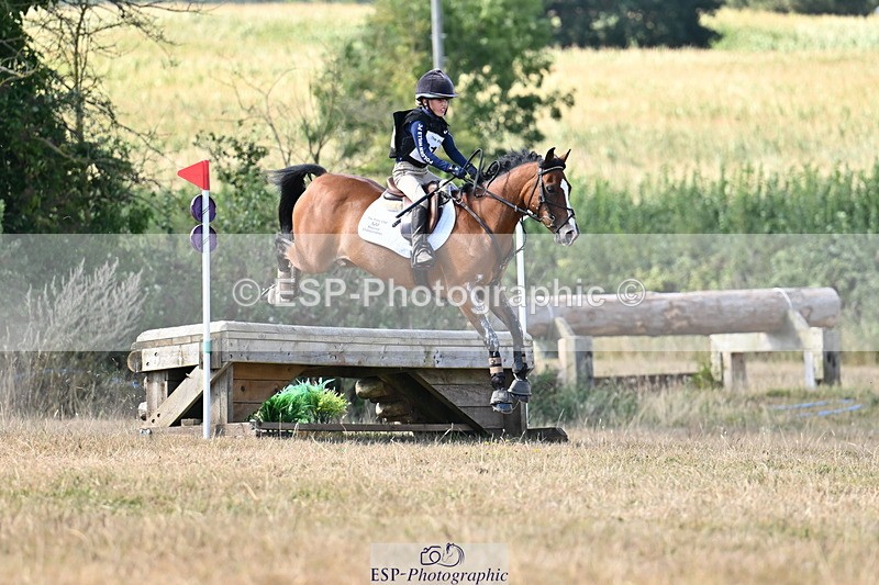 250824A-150812-38684 - 2169-Oliver.Thomas-Doylan.fairy.footsteps