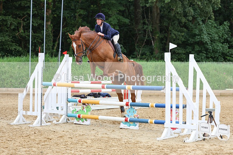 3E7A6292 - Class 8: Senior Newcomers/1.10m open