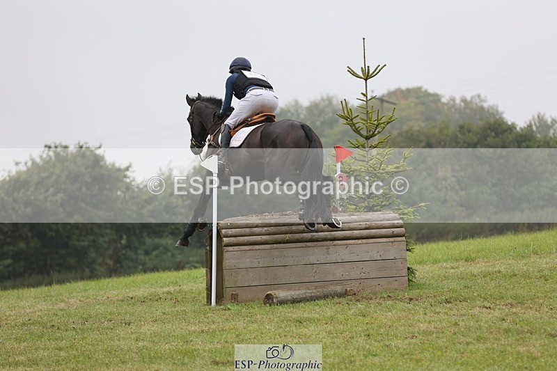 240901A-121817-07380 - 409-Tim.Price-JUST.SPOTLESS