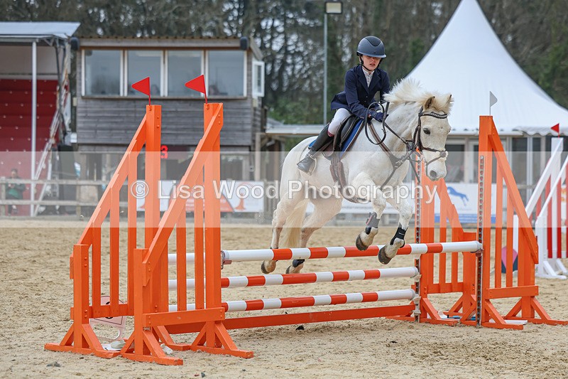 3E7A8137 - Class 11: Junior 70cm