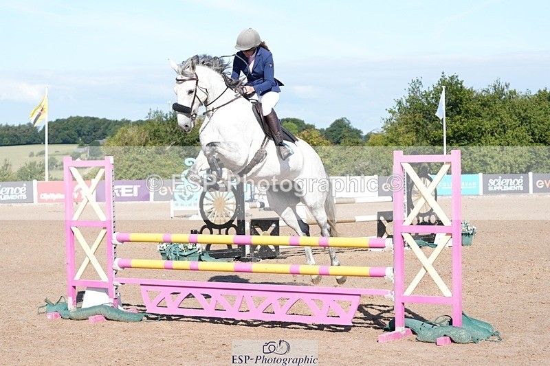 250802-091943-08294 - Cls 19 British Novice and 90cm Open