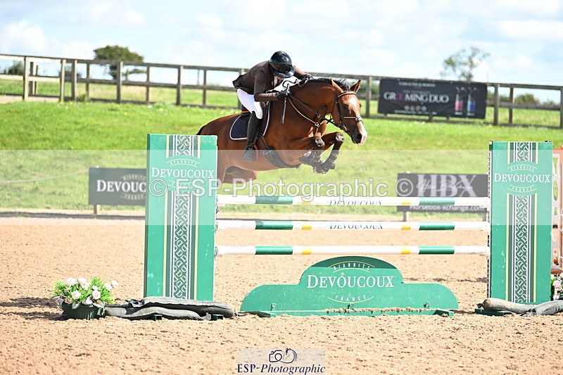 240913A-124328-04413 - Cls 15 Snr Foxhunter