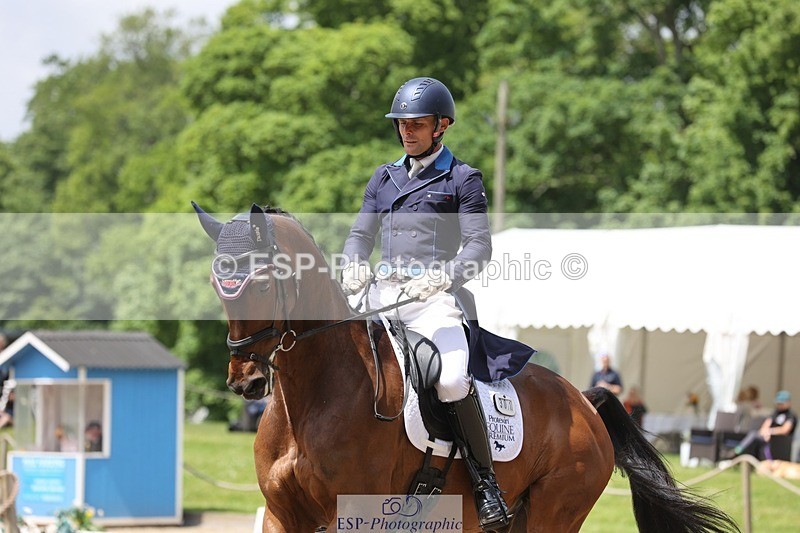 240523-130303-02508 - 301-CAMOUFLAGE-Alexander_Bragg