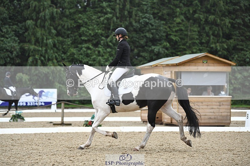 240720-113442-04333 - 123-Michelle_Wallis-Alvescot_Winning_Mood