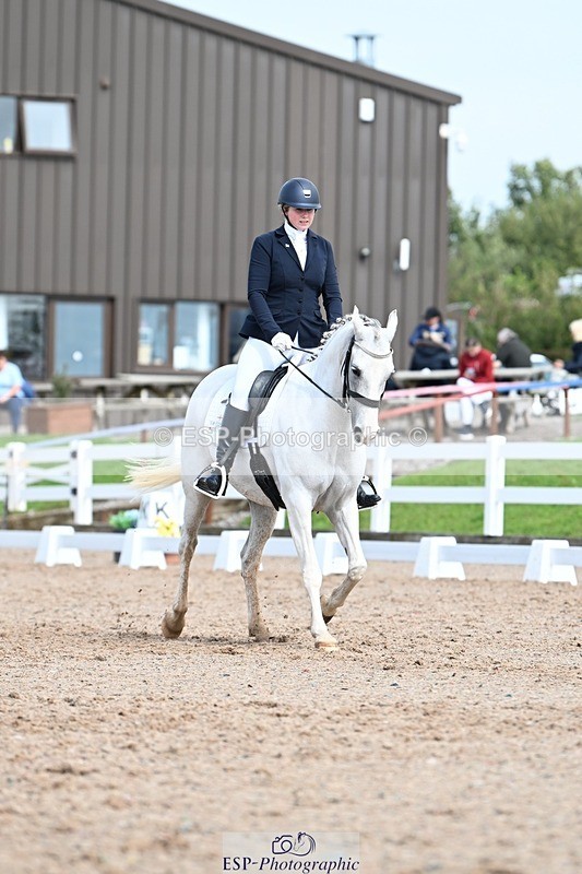 250907-132531-10112 - 065-Jessica.PerrySilver.Secret